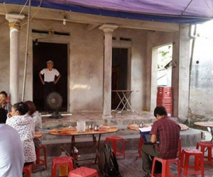 Nam thanh niên bị sát hại trên giường ngủ: Hung thủ là người quen?