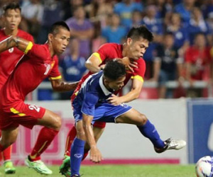 "Đội tuyển Việt Nam không nên chơi hiền lành với Thái Lan"