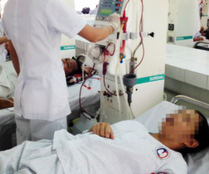 Kỳ tích khó tin: 7 năm chạy thận nhân tạo vẫn đẻ con khỏe mạnh