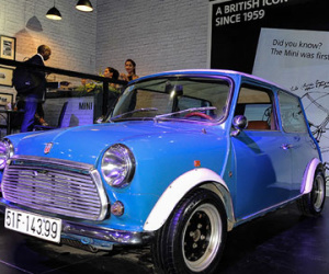 Ngắm chiếc MINI cổ tại triển lãm ôtô quốc tế 2015
