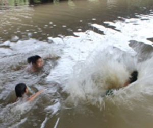 Quảng Nam: 4 học sinh chết đuối khi đi câu cá
