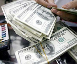 Các ngân hàng liên tục điều chỉnh tăng giá mua bán USD