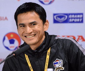 HLV Kiatisak: "Chúng tôi là ông chủ của bóng đá Đông Nam Á"