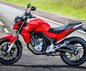 Honda trình làng naked bike 250 phân khối mới