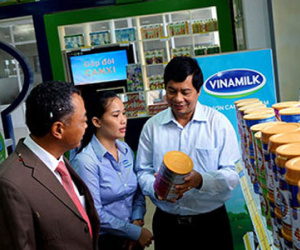Vinamilk khai trương điểm bán hàng "Tự hào Việt Nam" tại Nghệ An
