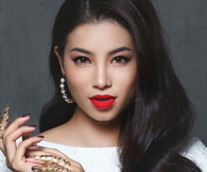Bất ngờ với giọng hát của Hoa hậu Phạm Hương