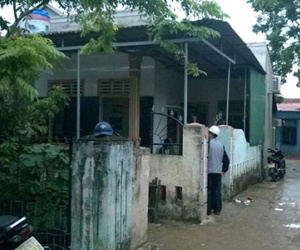 Đâm chết mẹ ruột, đâm cả con ruột và vợ rồi tự sát