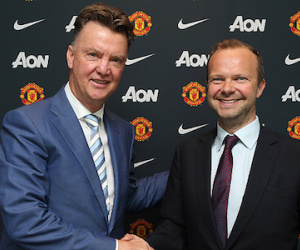 Mùa Đông tới, Van Gaal lại được thoải mái mua sắm