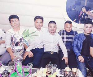 Công Vinh, Công Phượng cải chính tin đi bar trước trận gặp Thái