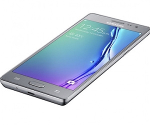 Samsung ra mắt smartphone thứ hai chạy nền tảng Tizen