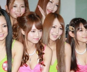 1.001 lí do "dẫn lối" vào nghề của các diễn viên "phim người lớn"