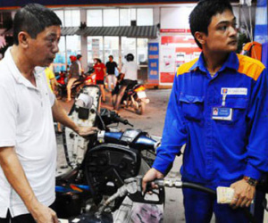Xăng dầu đứng trước cơ hội giảm giá