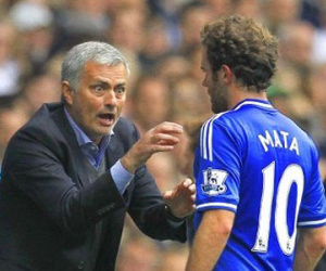Mata tiết lộ chuyện đau lòng về Mourinho