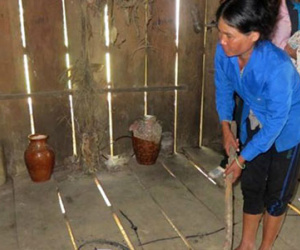 Sai vợ đi mua rượu, chồng bị đập chết