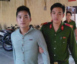 Dọa cắm chông trong ruộng lúa để đòi tiền bảo kê