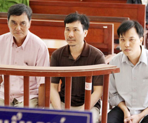 Hai cựu cảnh sát dùng nhục hình kháng cáo kêu oan