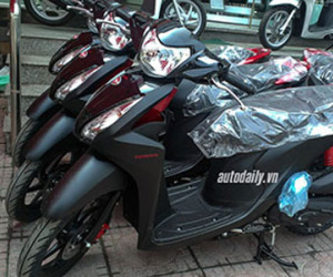 Vừa ra mắt, Honda Vision lại bị làm giá