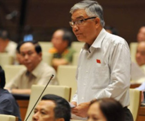 “Quá nửa đại biểu bỏ phiếu không tín nhiệm thì phải từ chức”