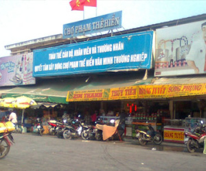 Băng cướp đồ tể cướp vàng rồi giết bạn cờ