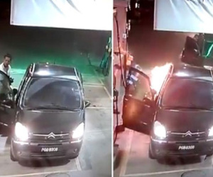 Clip: Ôtô bốc cháy tại trạm xăng vì tài xế quên tắt máy