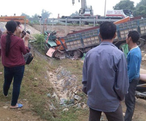 Tai nạn nghiêm trọng trên cao tốc NB-LC, 2 người thương vong