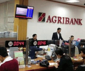 Agribank tuyển dụng nhân sự ưu tiên… con cháu trong nhà