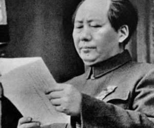 Vì sao Tưởng Giới Thạch 3 lần tìm cách phá mộ tổ Mao Trạch Đông?