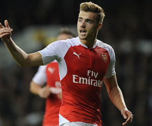 Arsenal bị phạt vì vi phạm quy chế chuyển nhượng