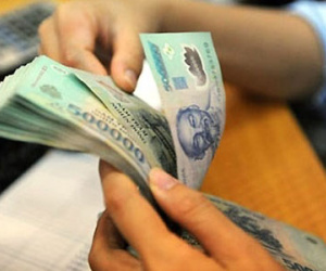 Lãi suất cắt cổ 40%/năm, công ty tài chính có phạm luật?