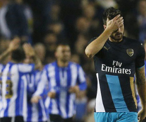 Arsenal thua thảm ở vòng bốn Cup Liên đoàn