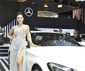 Mẫu nữ xinh đẹp hội tụ tại Motor Show 2015