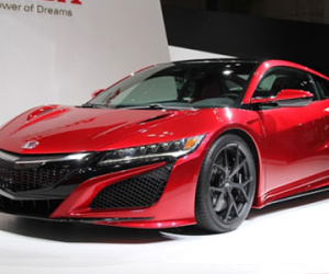 Acura NSX - Đối thủ mới của BMW i8