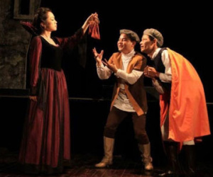 Nhà hát kịch Việt Nam gây sốc với kỷ lục giá vé kịch Hamlet 1 triệu/vé