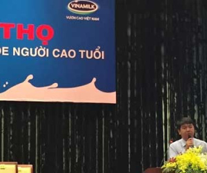 Vinamilk tư vấn, chăm sóc sức khỏe hơn 1.500 người dân trong tháng 10