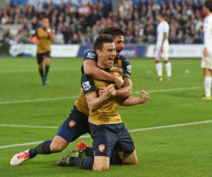 Arsenal đại thắng, giữ vững nhì bảng Ngoại hạng Anh