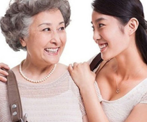 Mẹ chồng nhờ người thứ ba "cảnh cáo" nàng dâu