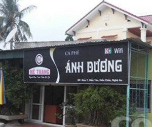 Bị nhóm côn đồ truy sát khi đang hát karaoke