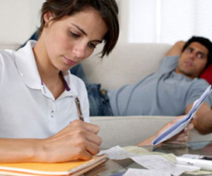 Chồng vô tâm, cẩn thận vợ... ngoại tình