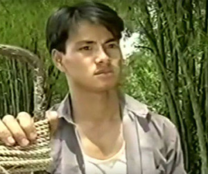 Nhìn lại những vai diễn thủa "ngô nghê" của Xuân Bắc