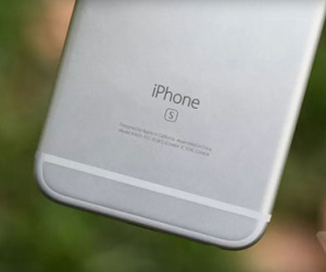 Apple ra mắt mẫu iPhone "hoài cổ"