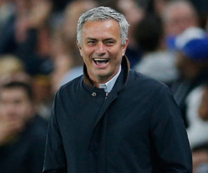 Mourinho xúc động cảm ơn CĐV Chelsea đã ủng hộ mình lúc khó khăn