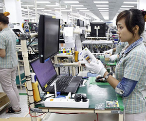 Samsung xuất khẩu 30 tỷ, Việt Nam hưởng lợi gì?