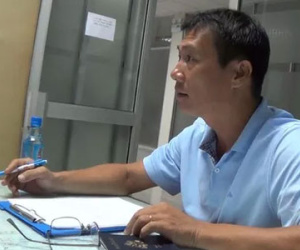 Hành khách bị nhân viên VNA sửa giờ check in từ đúng thành... muộn