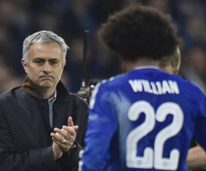 Ai có thể dẫn dắt Chelsea nếu Mourinho ra đi