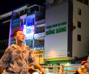 Một buổi ở phòng khám, mất... 37 triệu đồng