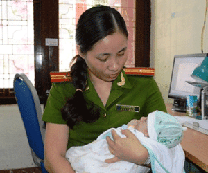 Xuất hiện tình trạng mua bán đàn ông, trẻ trong bào thai