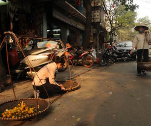 Lao động bán hàng rong sẽ bị xóa sổ?