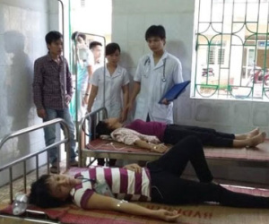 56 nữ công nhân nhập viện sau bữa cơm trưa
