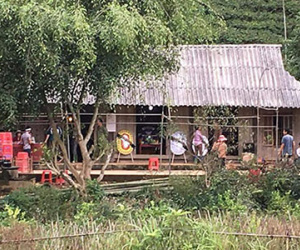 Thảm án Yên Bái: Người vợ chết lặng từ phương xa