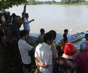 Tìm thấy xác đàn ông sau 2 ngày nhảy cầu tự tử
